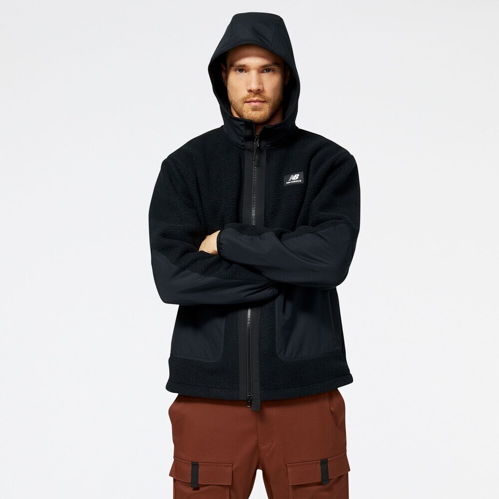 

Уличная куртка New Balance, черный