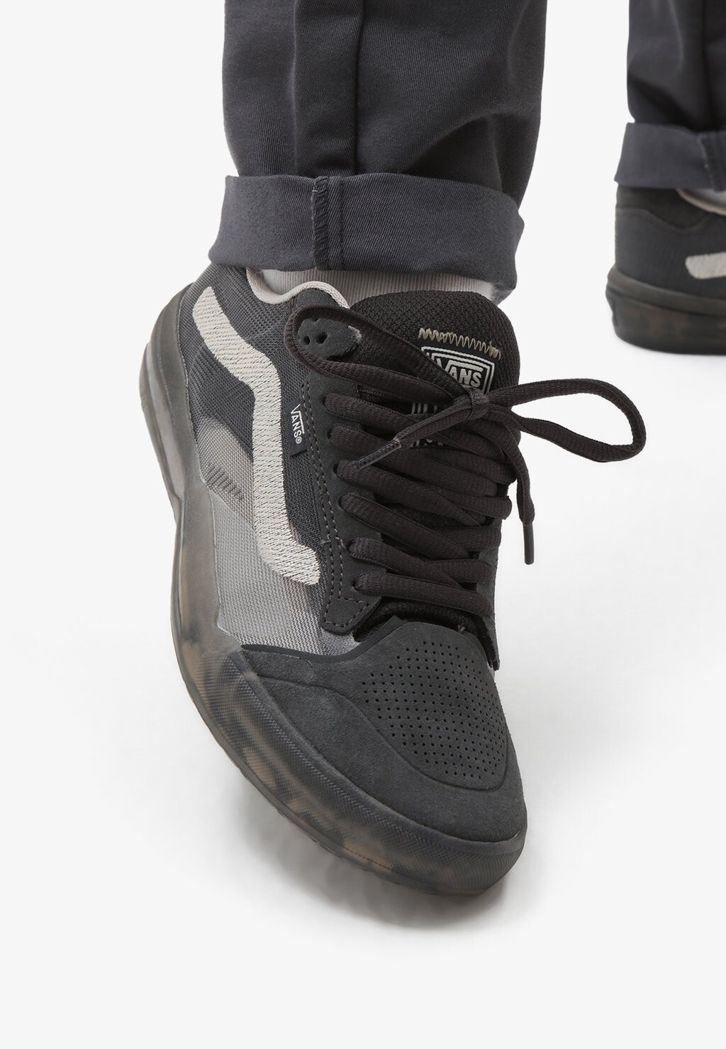

Кроссовки Vans