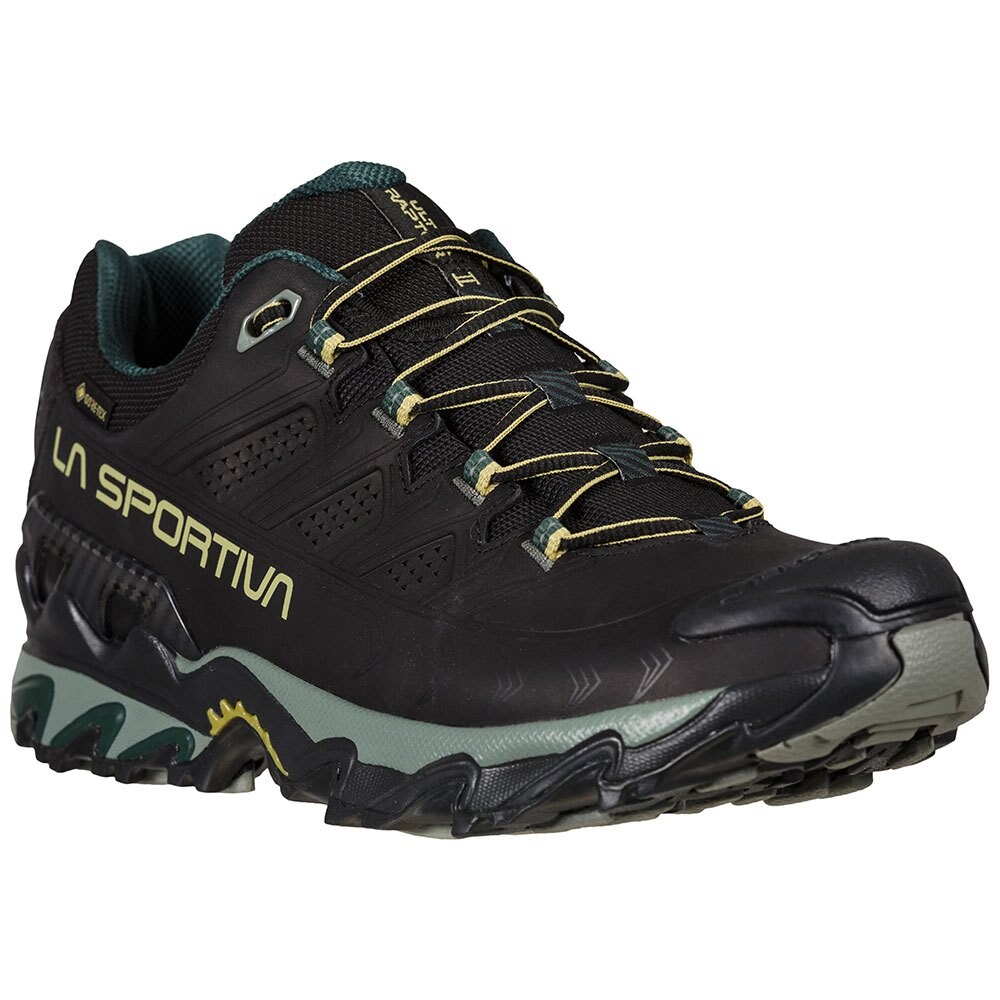 

Походные ботинки La Sportiva Ultra Raptor II Leather Goretex, черный