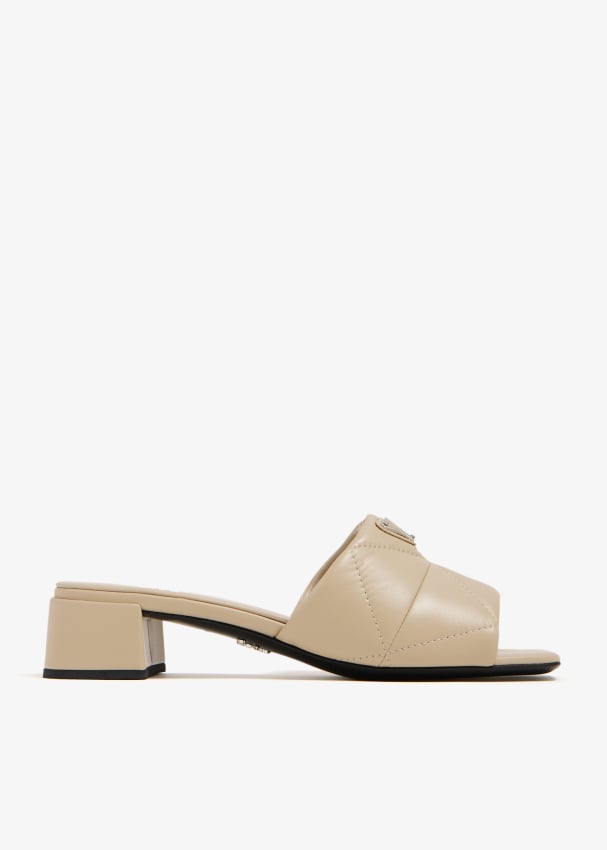 Сандалии Prada Quilted Nappa Leather Slide, бежевый сандалии prada quilted nappa leather heeled черный