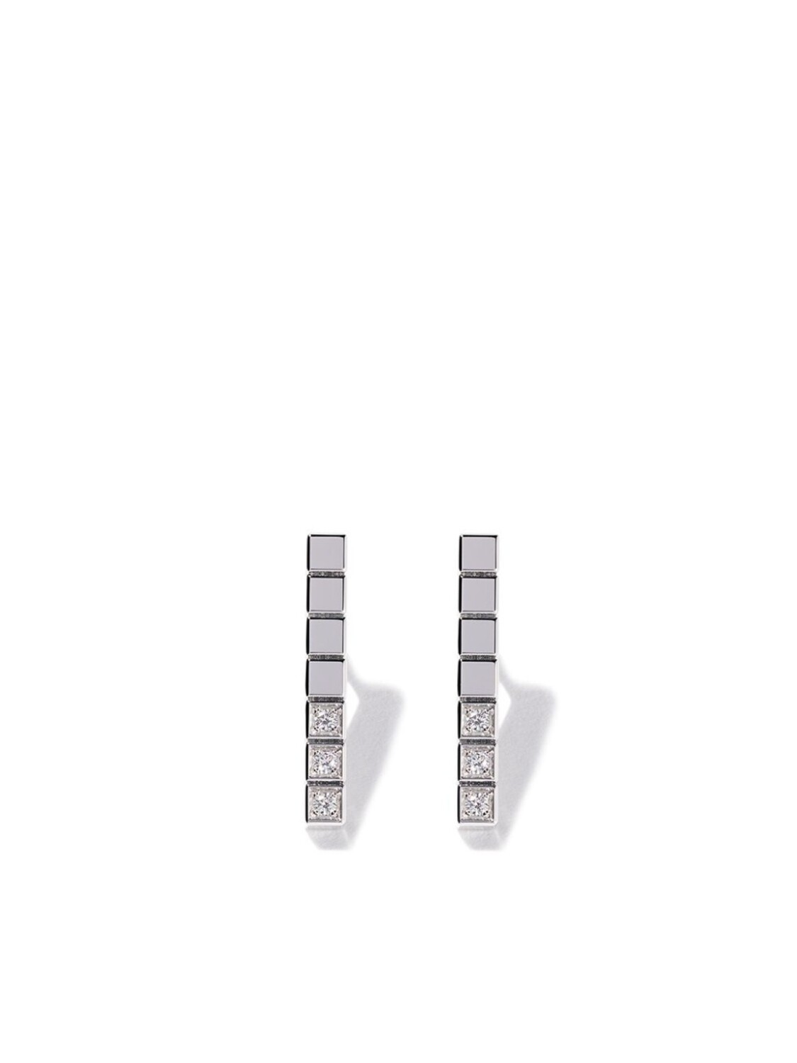 

Серьги Ice Cube Pure из белого золота с бриллиантами Chopard, серебряный