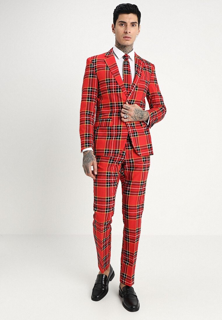 

Костюм OppoSuits, красный
