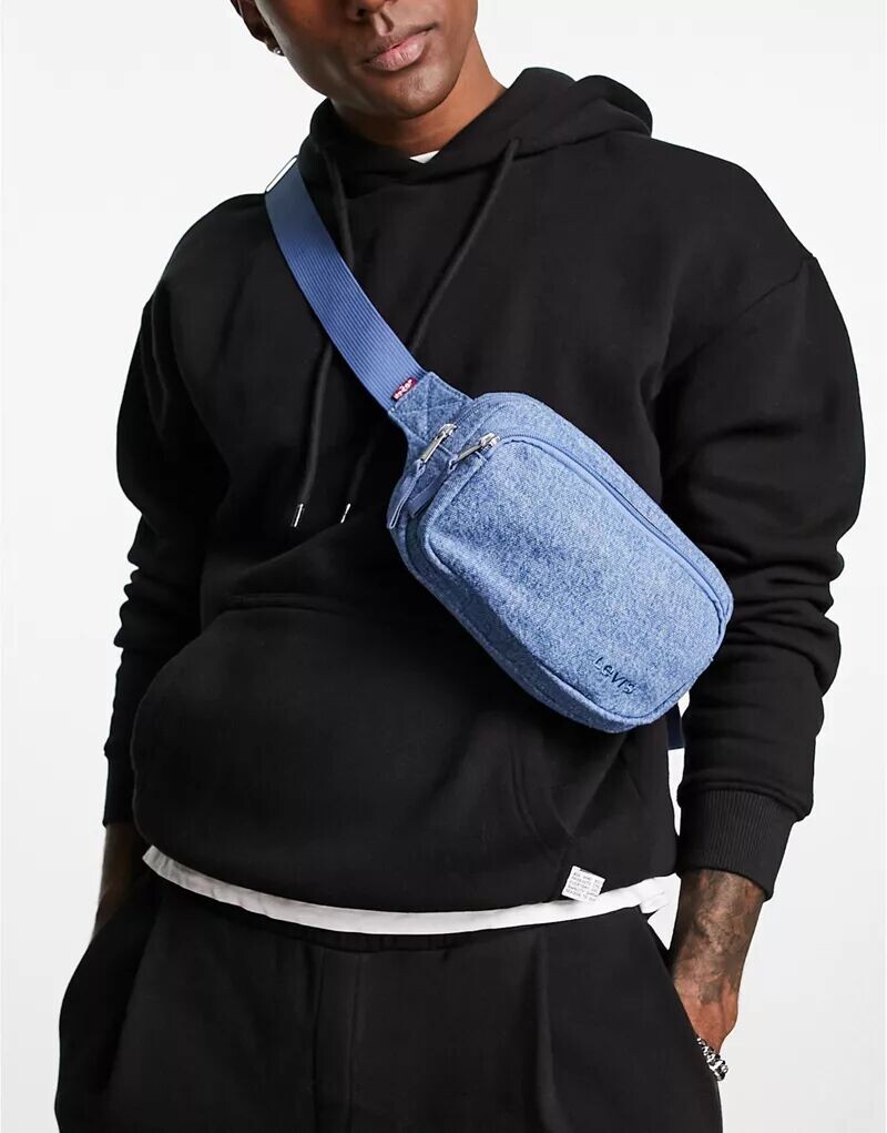 

Синяя джинсовая поясная сумка Levi's с логотипом и плакатом