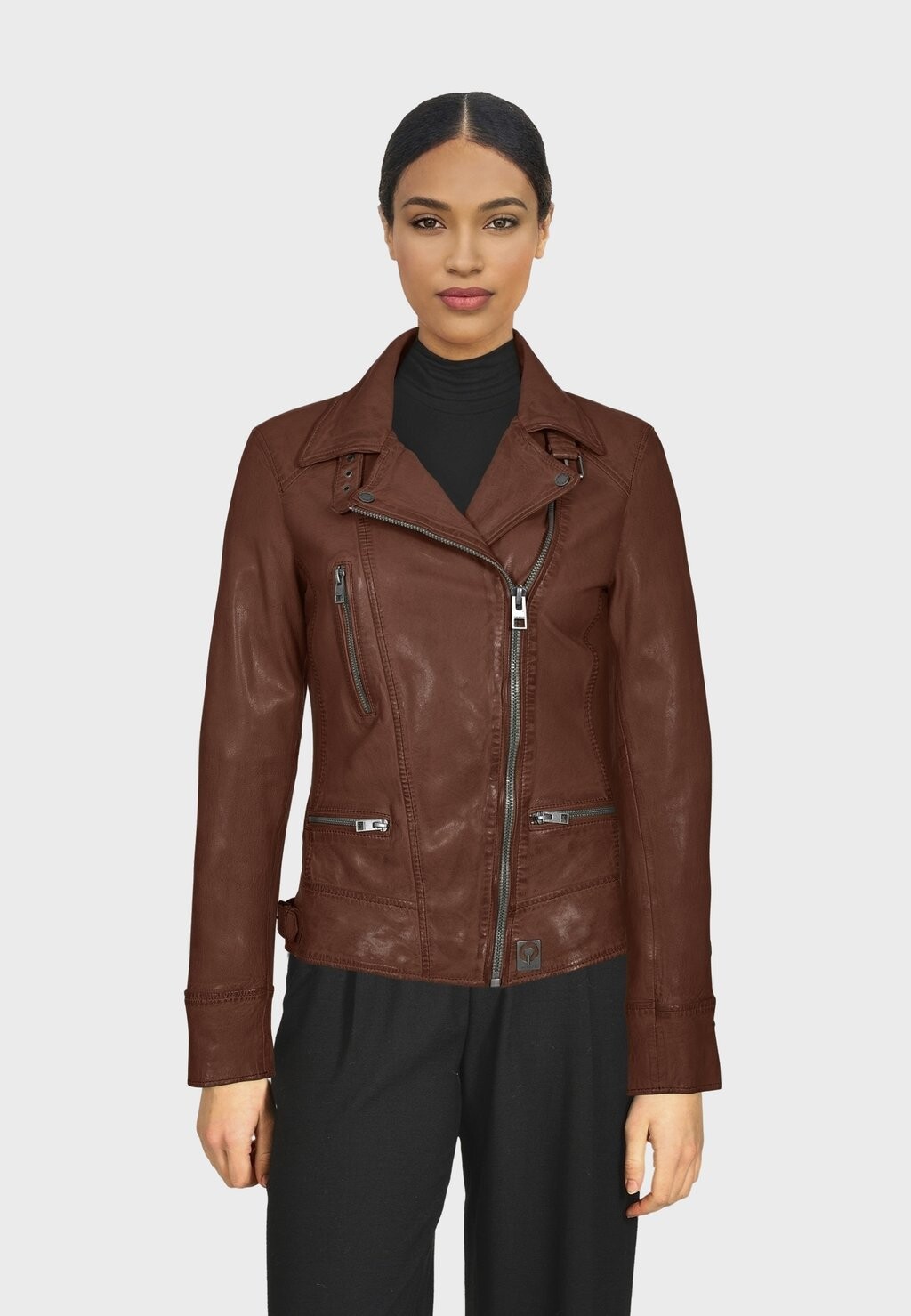 

Куртка кожаная Oakwood