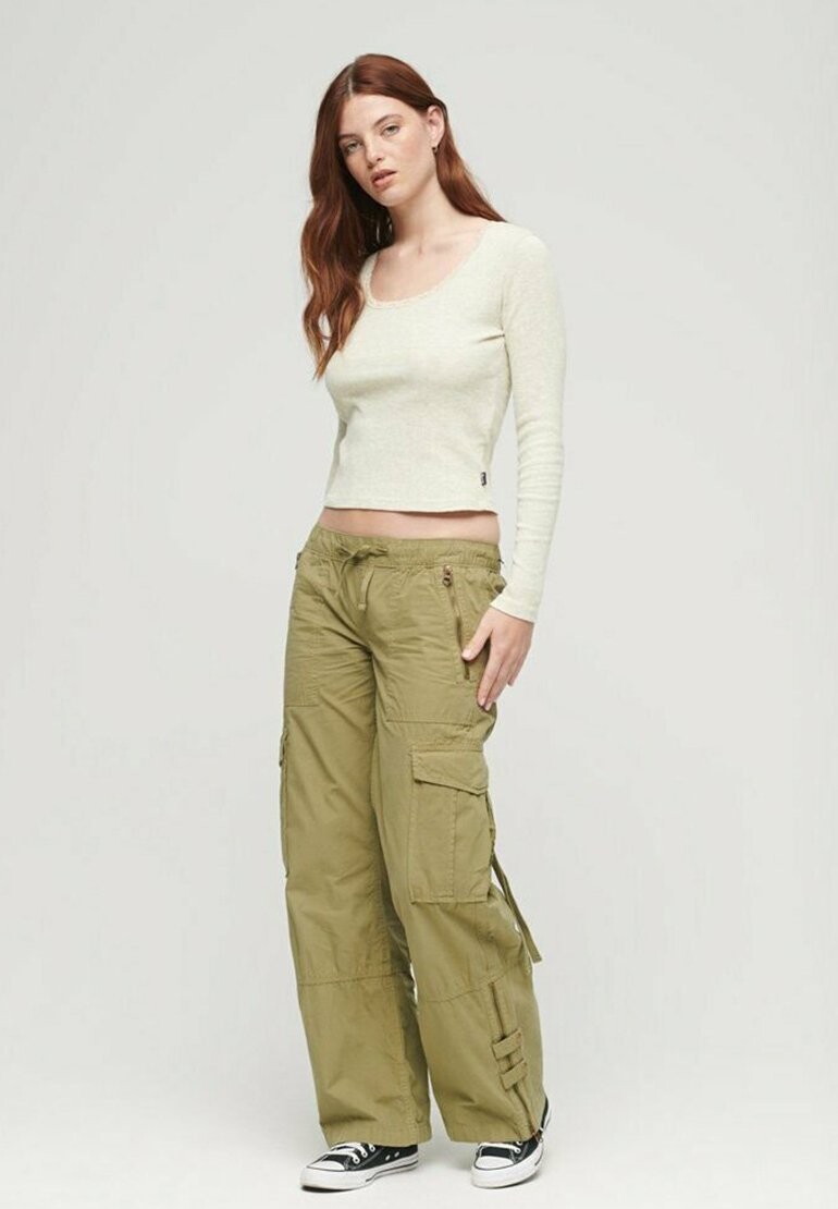 

Топ с длинными рукавами Superdry ESSENTIAL, королевский кремовый меланж
