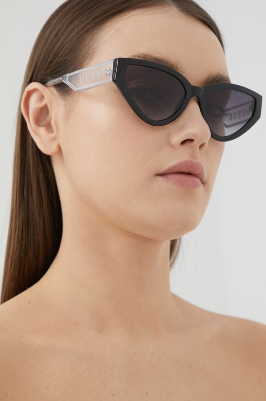 Солнечные очки Guess, черный цена и фото