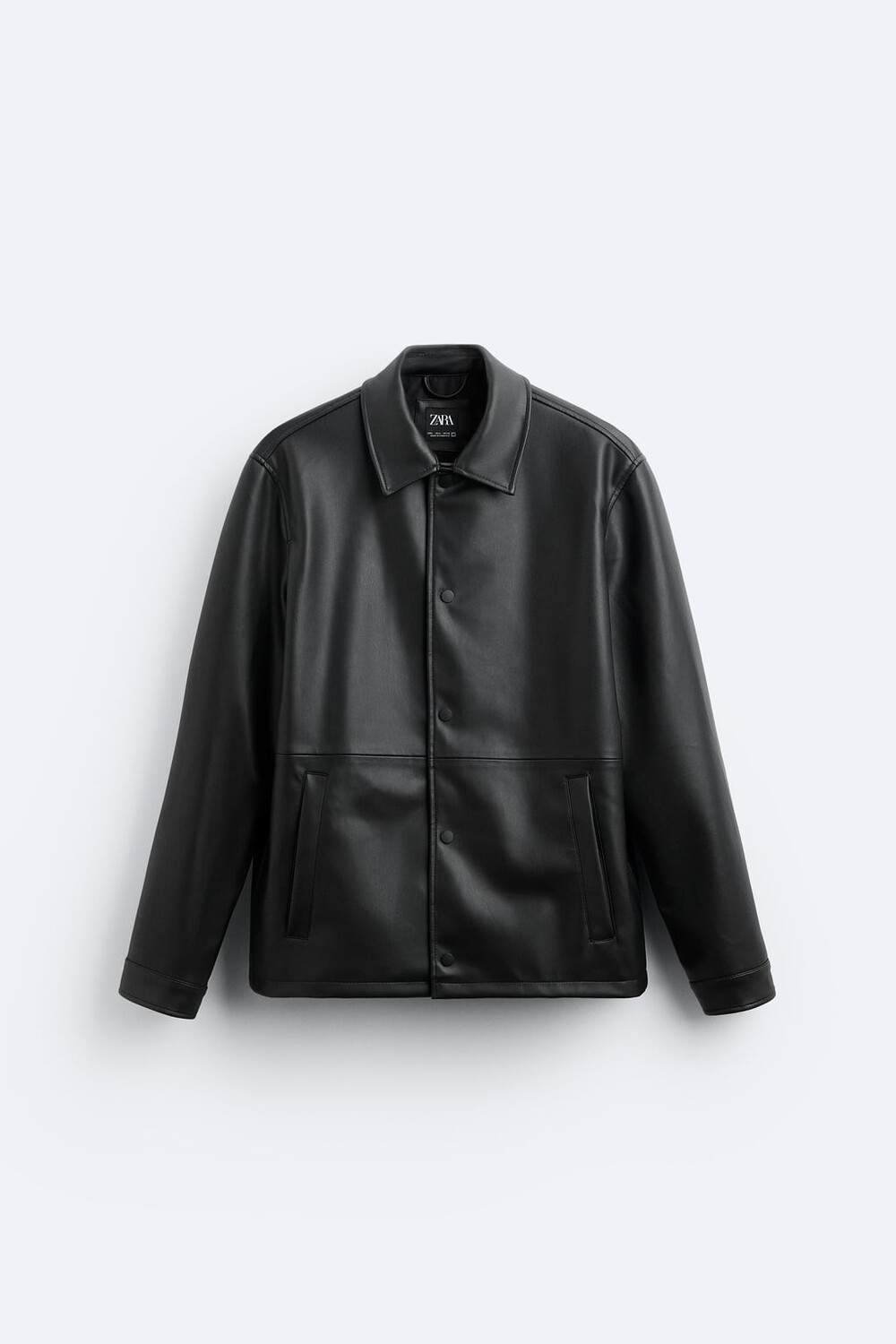 

Куртка с эффектом кожи ZARA, черный