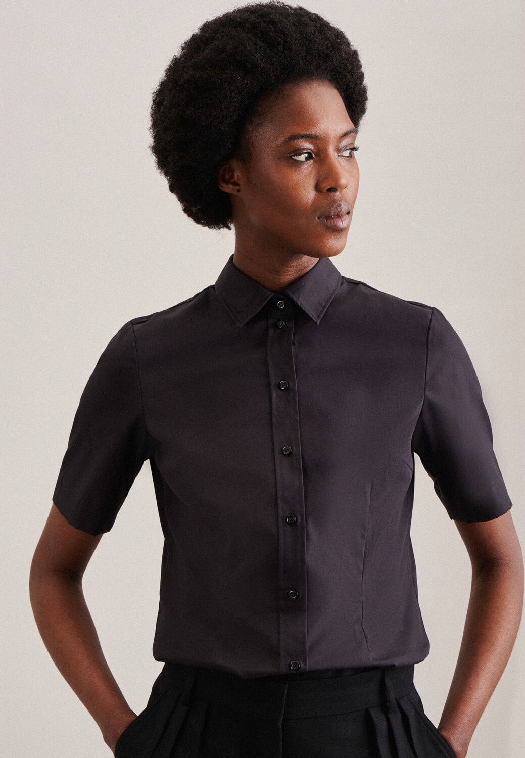 

Блуза Seidensticker Hemd Slim Fit, черный