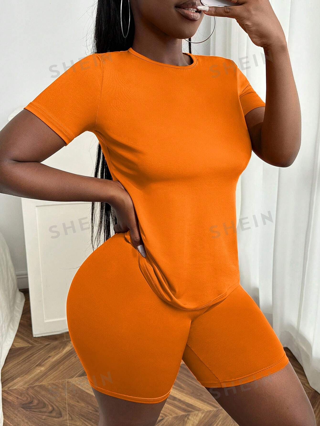 SHEIN Slayr Женский однотонный комплект из футболки и шорт с круглым вырезом и короткими рукавами, апельсин
