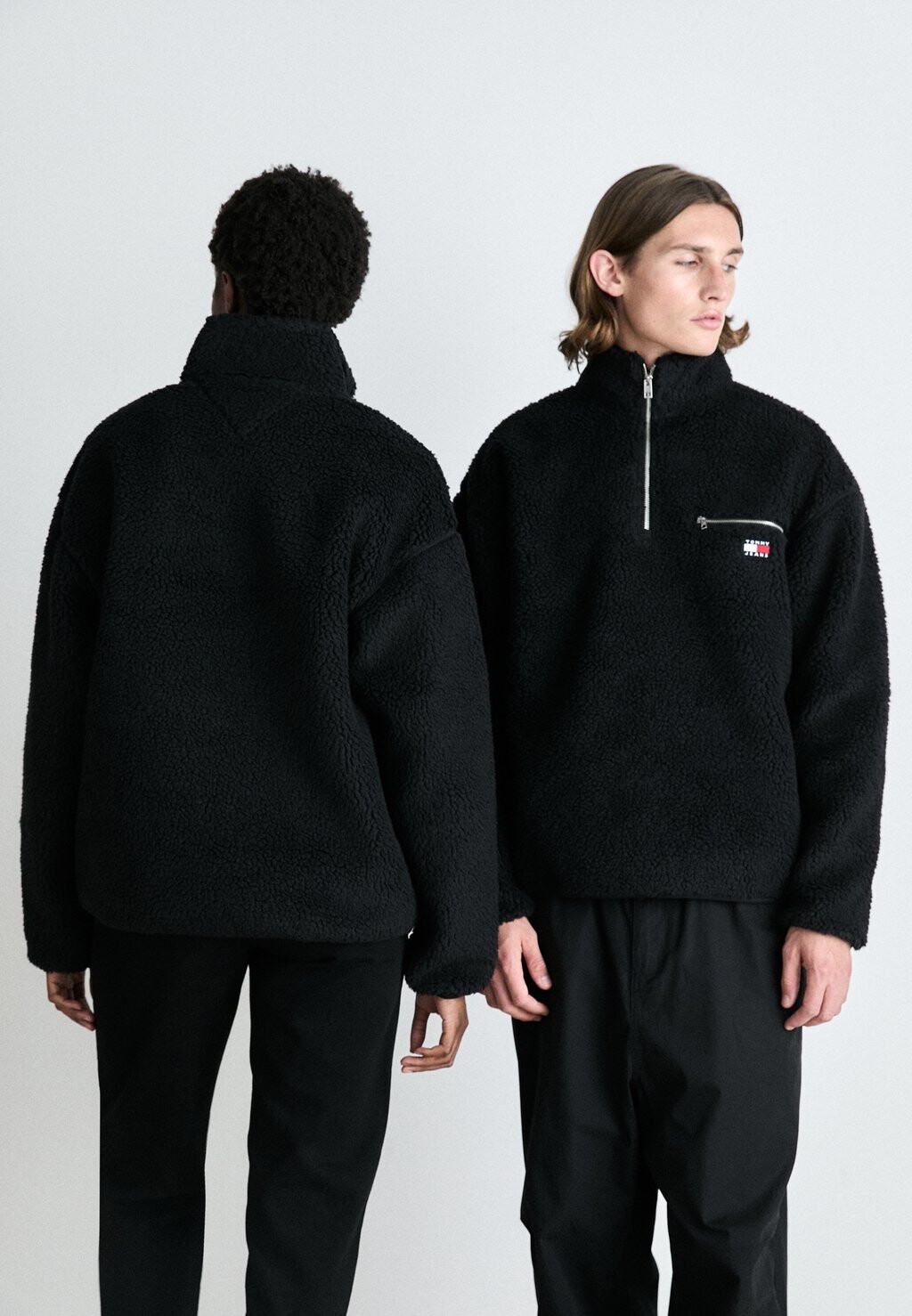 

Флисовый джемпер CLASSIC CREW UNISEX Tommy Hilfiger, черный
