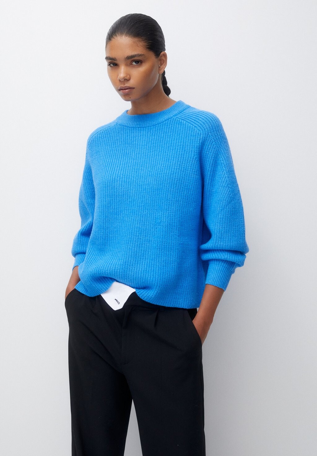 

Свитер Purl PULL&BEAR, цвет royal blue