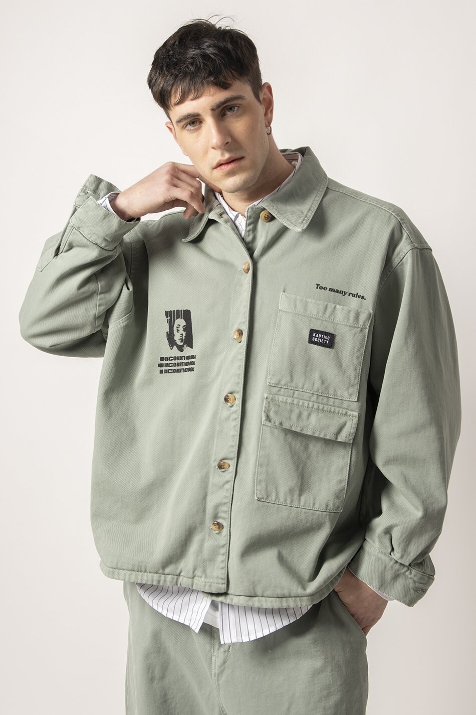 

Джинсовая куртка JACKET POCKETS TOO MANY RULES Kaotiko, зеленый