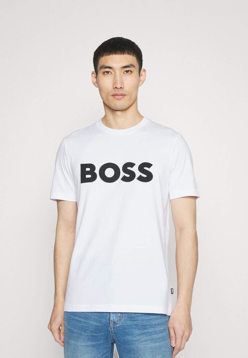 

Футболка с принтом BOSS, белый