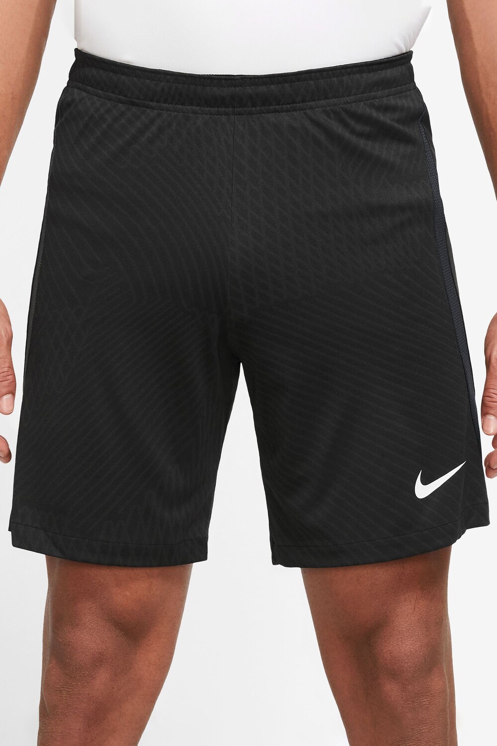 

Тренировочные шорты Dri-Fit Strike Nike, черный