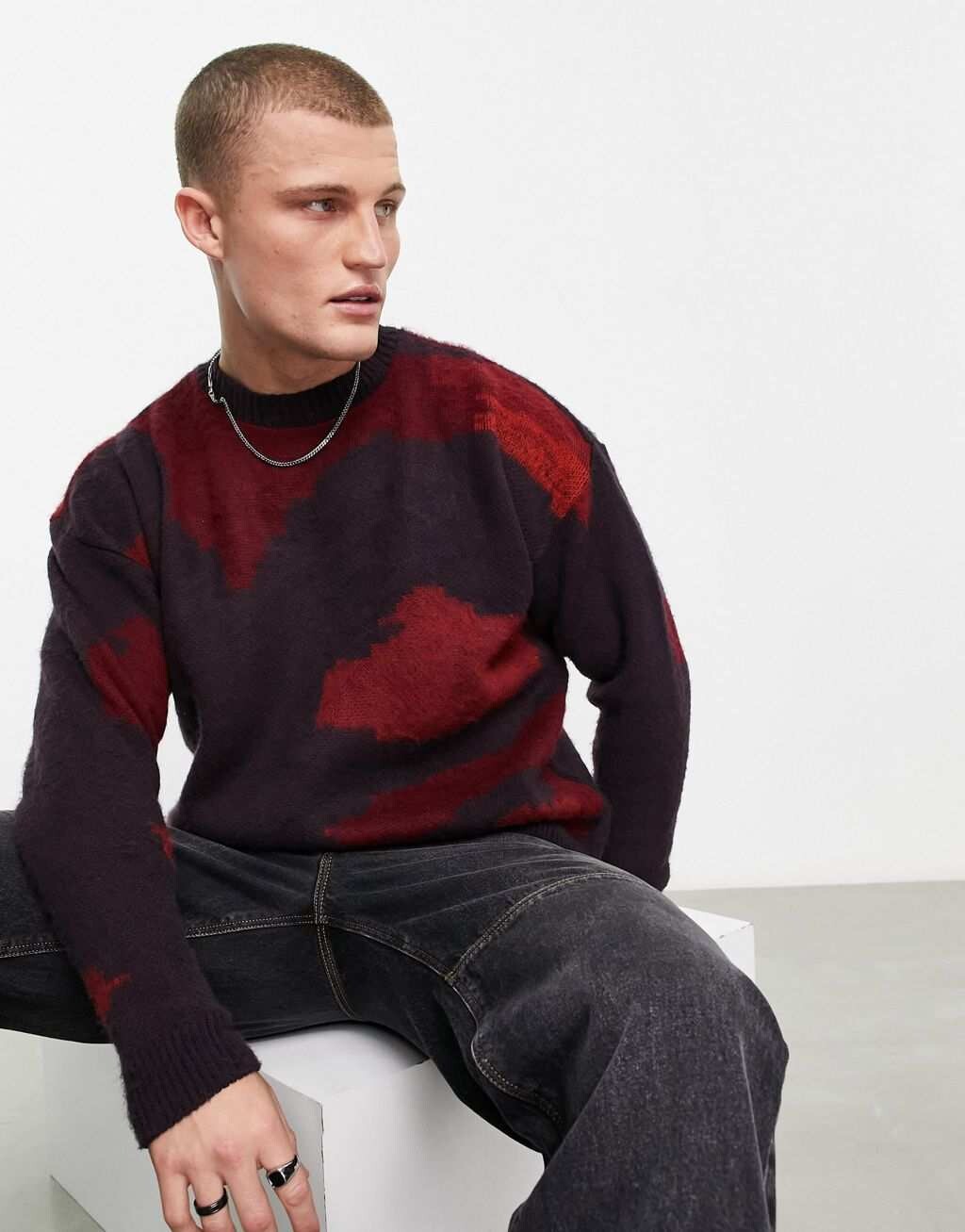 

Коричневый и красный вязаный джемпер с завитками ASOS DESIGN