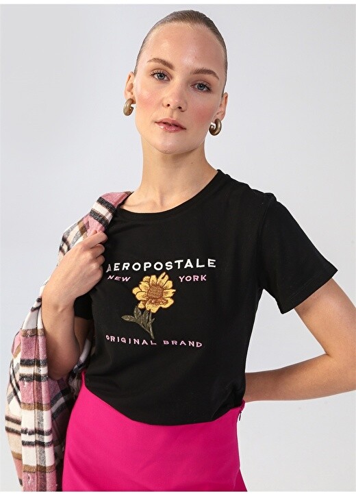 

Черная женская футболка с круглым вырезом и вышивкой Aeropostale, Черный