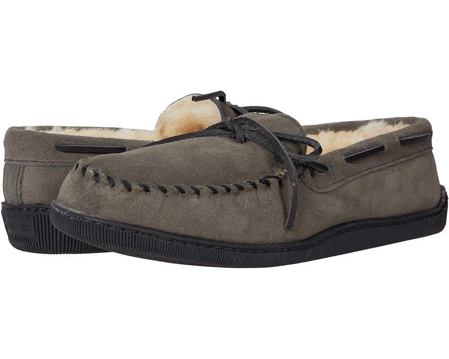 Тапочки Minnetonka Sheepskin Hardsole Moc, серый