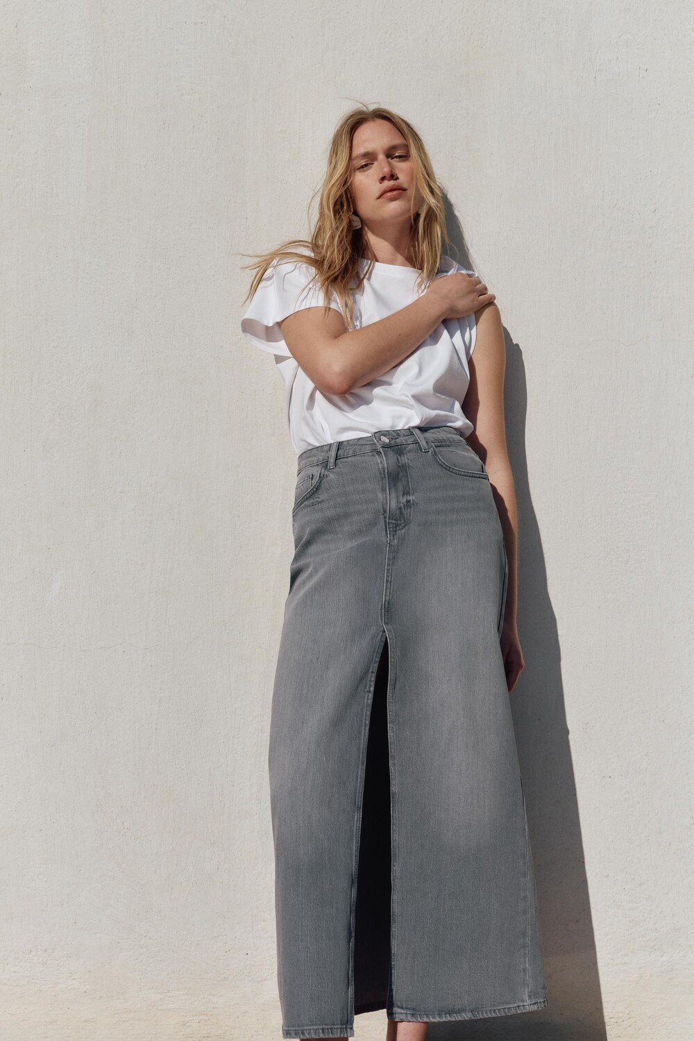 

Юбка с высокой талией и пятью карманами ZARA, серый