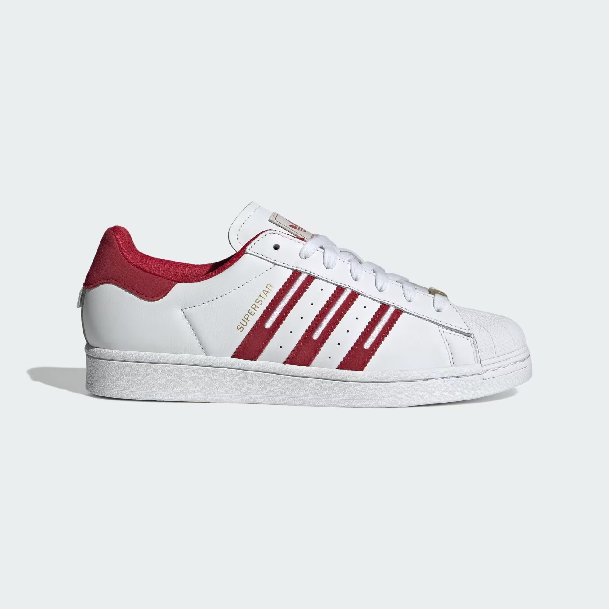 

Кроссовки суперзвезды Adidas, цвет Cloud White/Team Victory Red/Grey One