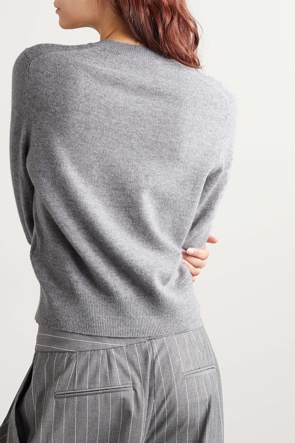 

ACNE STUDIOS Шерстяной кардиган с аппликацией, серый