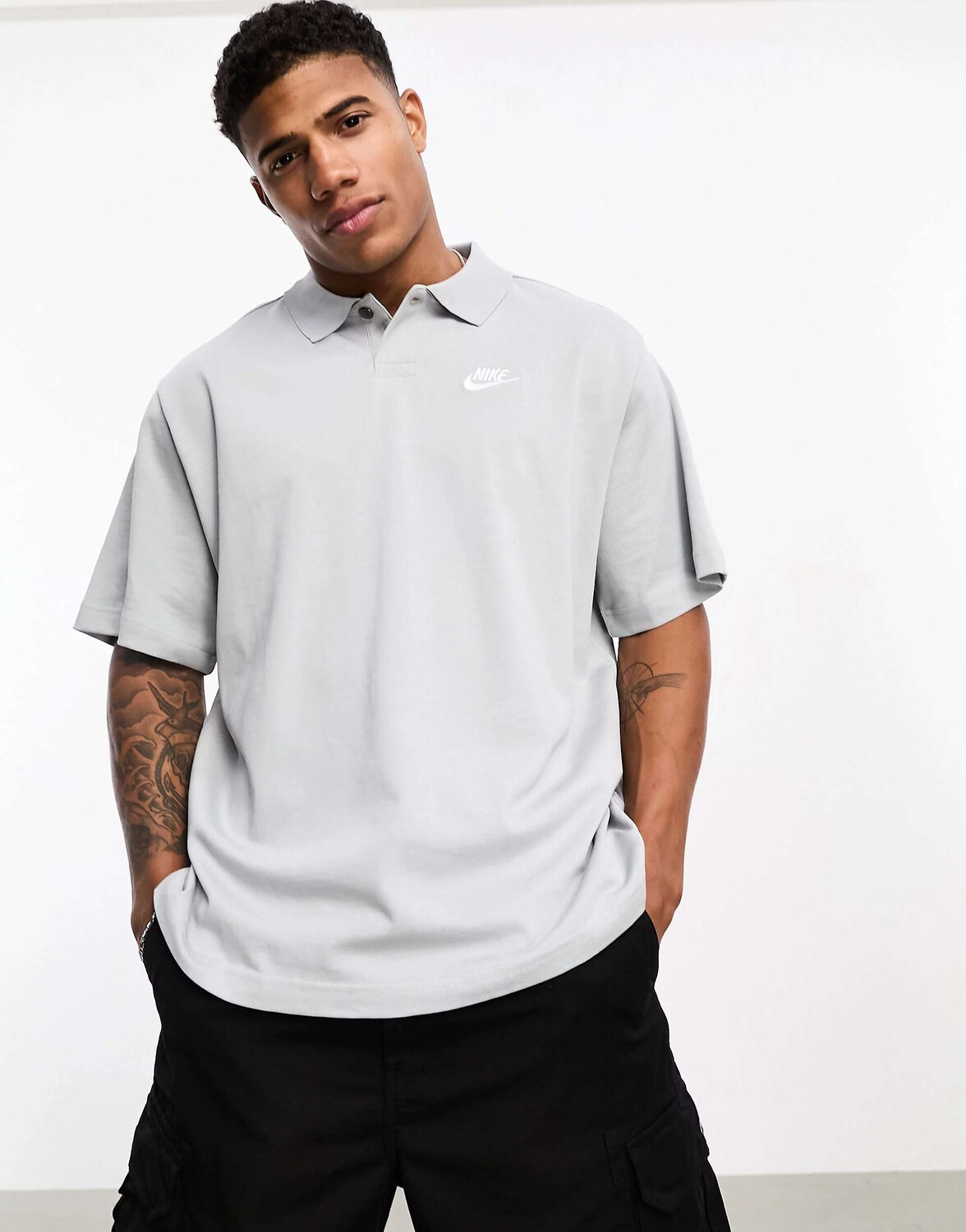 

Серая рубашка поло Nike Club