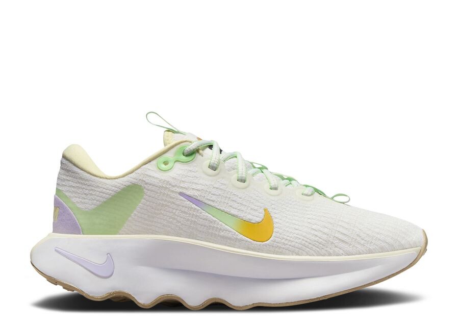 

Кроссовки Nike Wmns Motiva 'Sail Violet Mist', кремовый