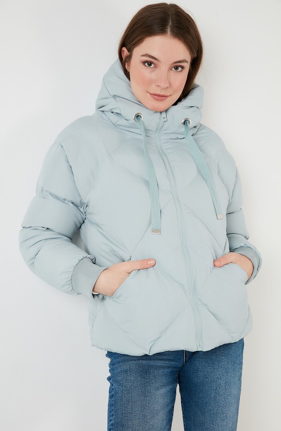 

Куртка зимняя LELA