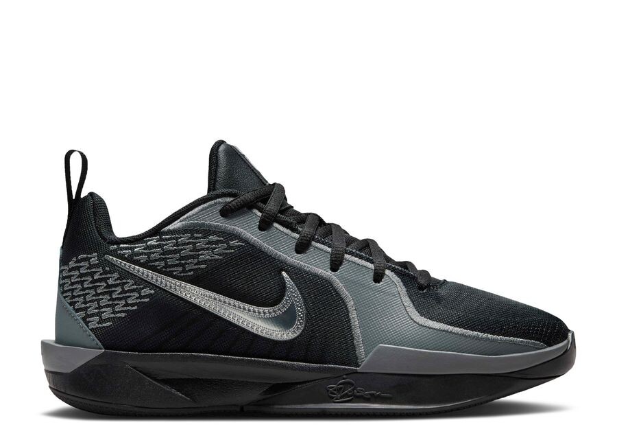 

Кроссовки Nike Sabrina 2 GS, цвет Mirrored