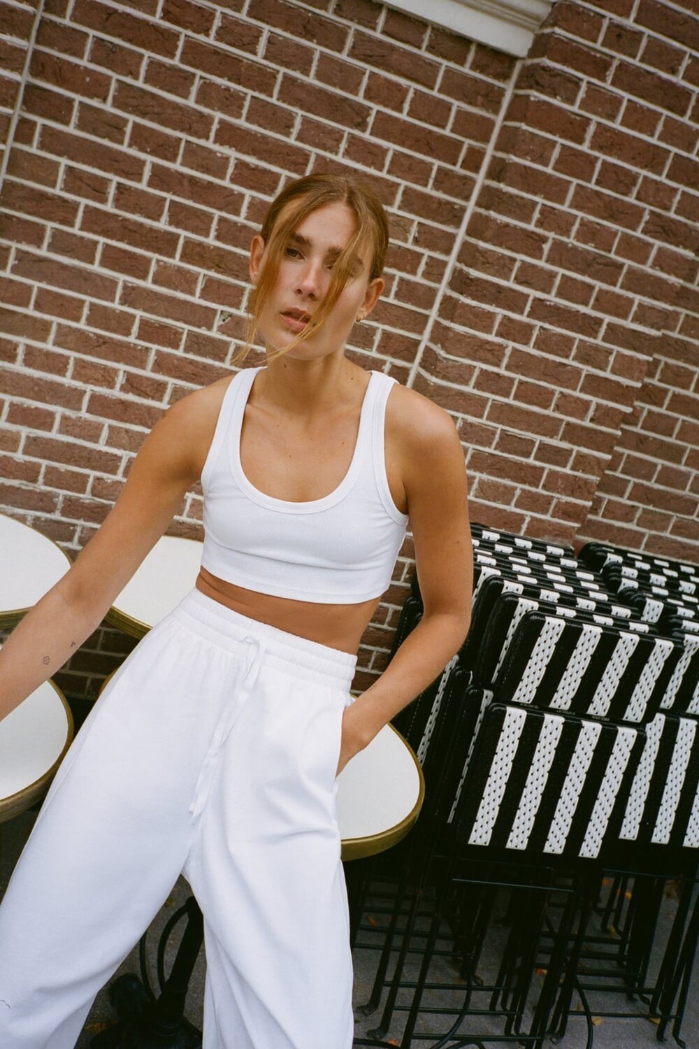 

Укороченная футболка в рубчик ZARA, белый
