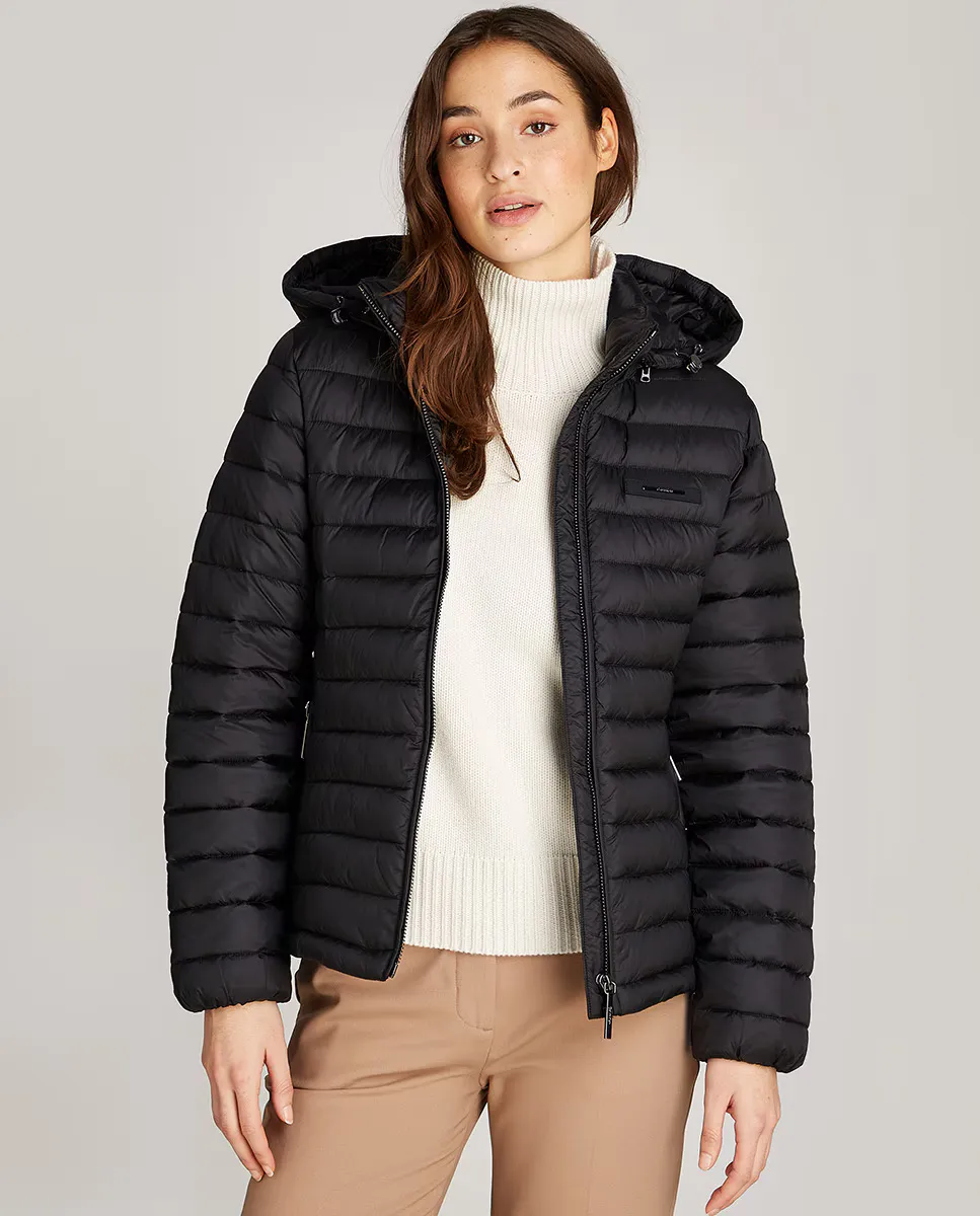 Легкий женский пуховик из нейлона Calvin Klein, черный