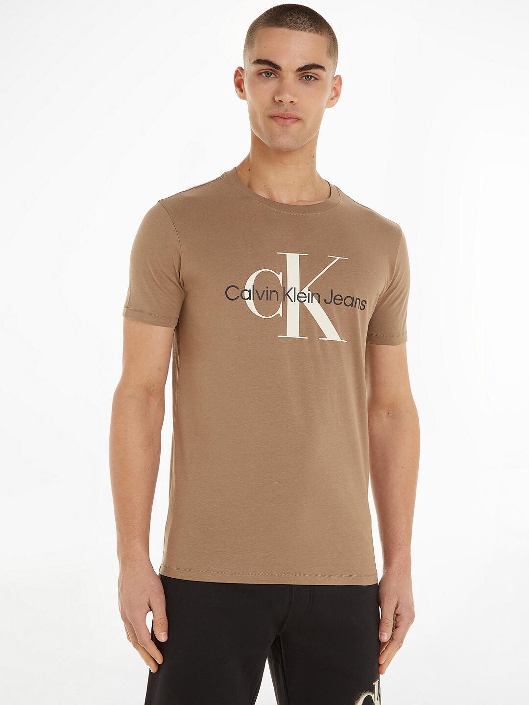 

Футболка с монограммой Calvin Klein Jeans, Шитаке