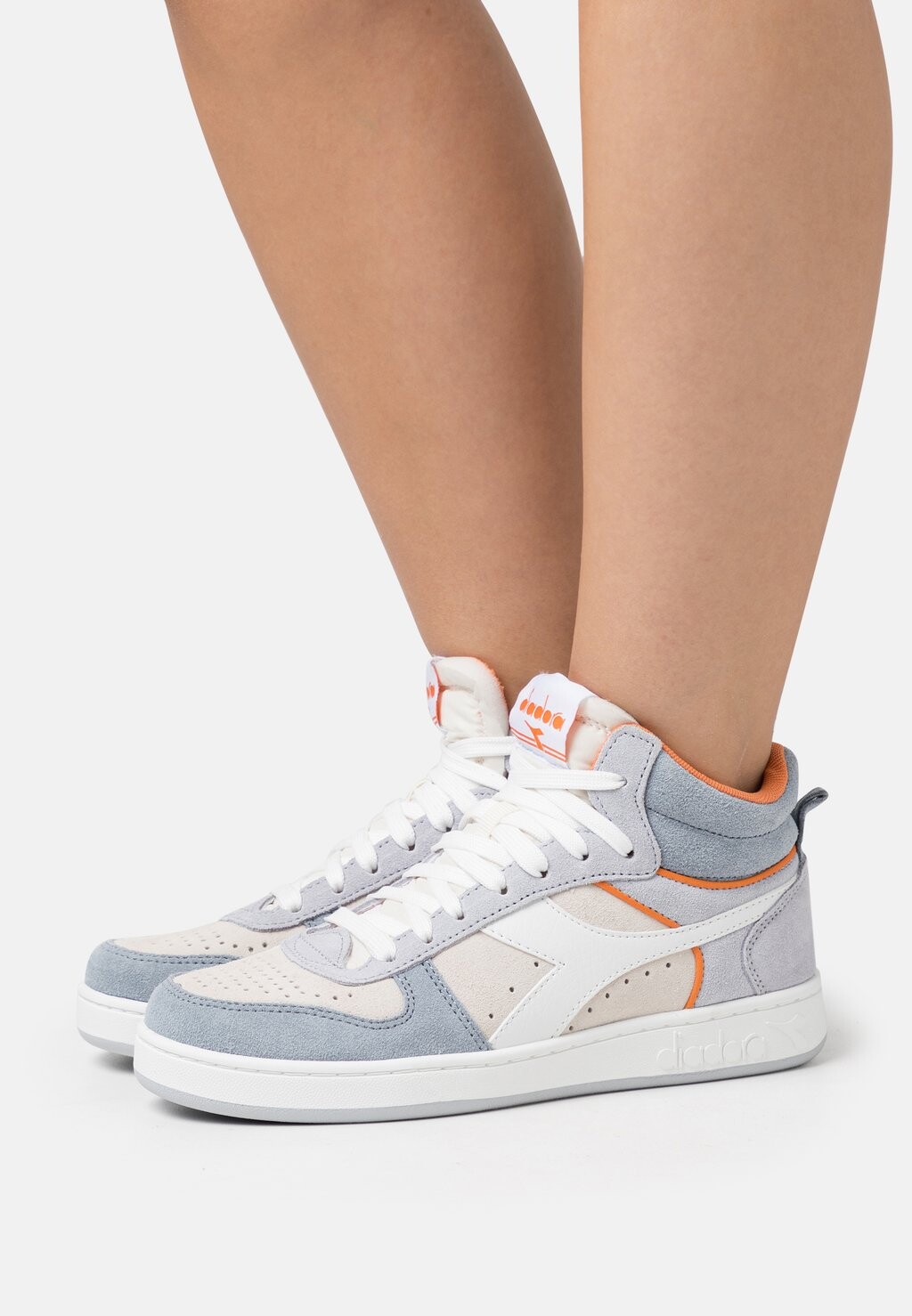 

Высокие кроссовки Diadora Magic Basket Demi, мультиколор