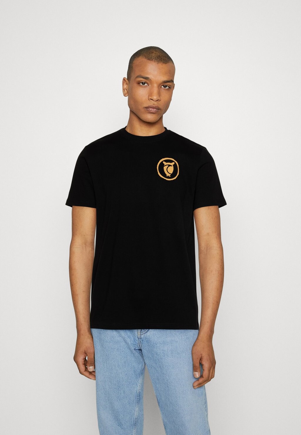 

Футболка с принтом KnowledgeCotton Apparel, черный
