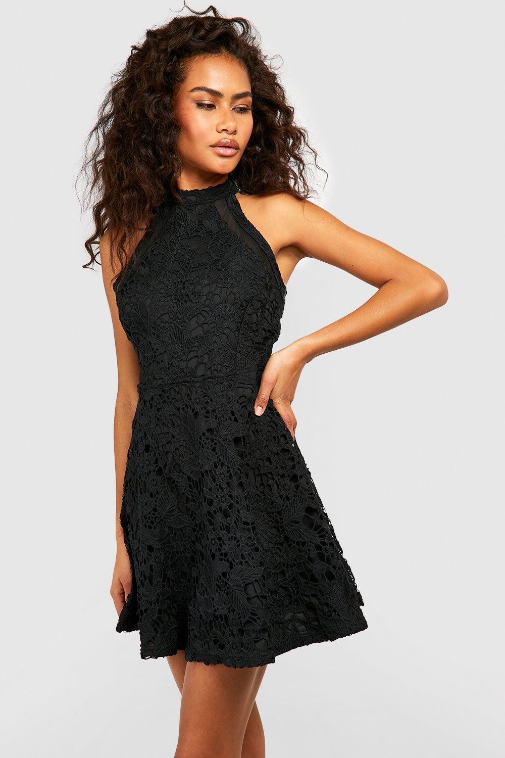 

Кружевное платье с высоким воротом Boohoo, черный