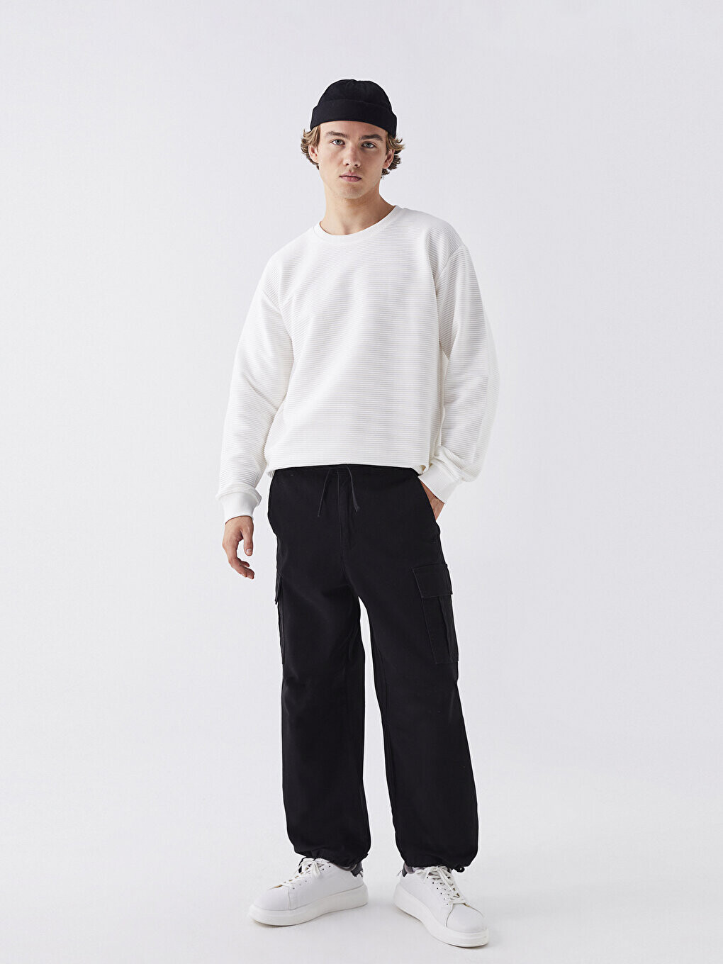 

Удобные мужские брюки-карго LCW Casual, черный
