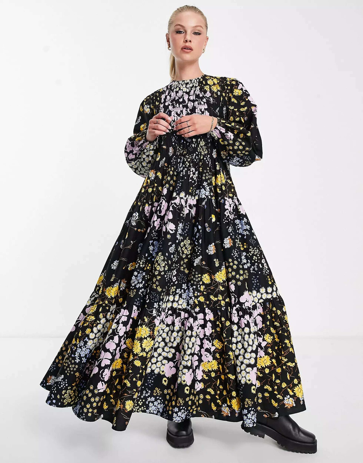 

Платье макси с хлопковыми сборками ASOS черного цвета