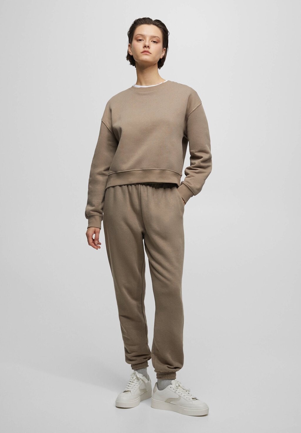 

Спортивный костюм PULL&BEAR, охра