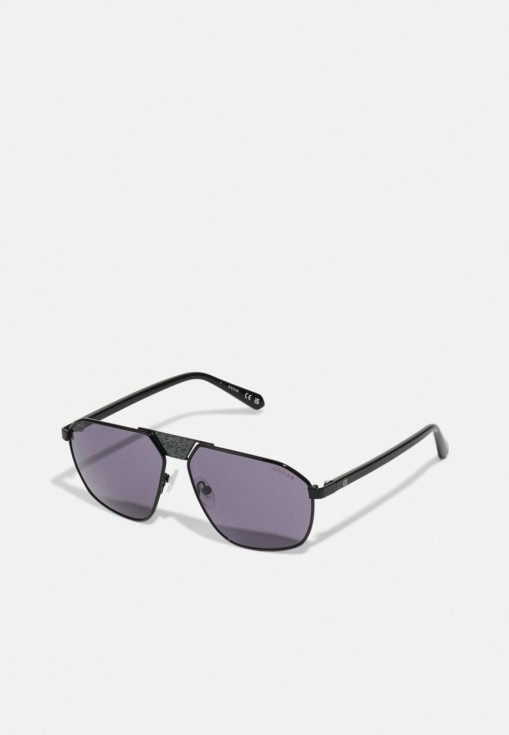 

Солнцезащитные очки UNISEX Guess, черный