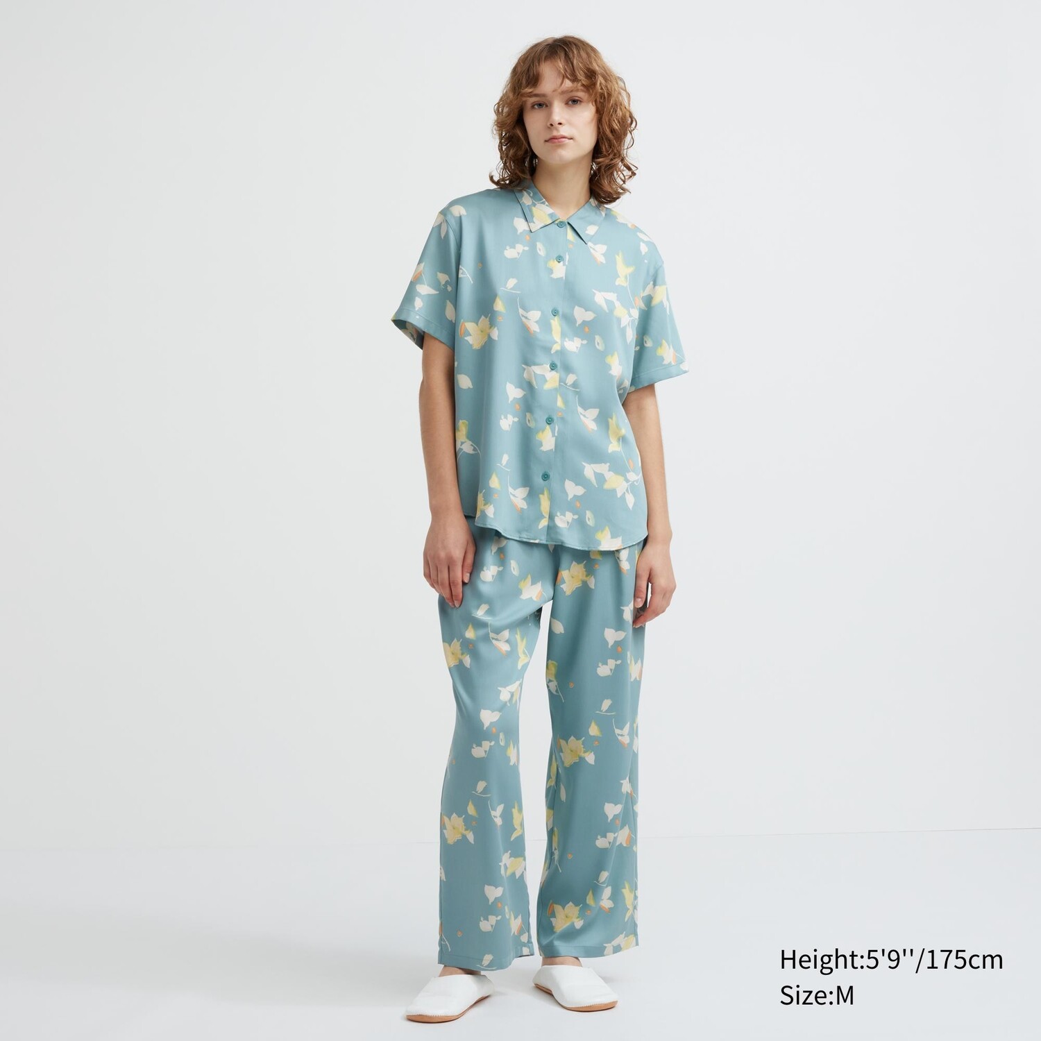 

Пижама UNIQLO атласная с короткими рукавами, зеленый