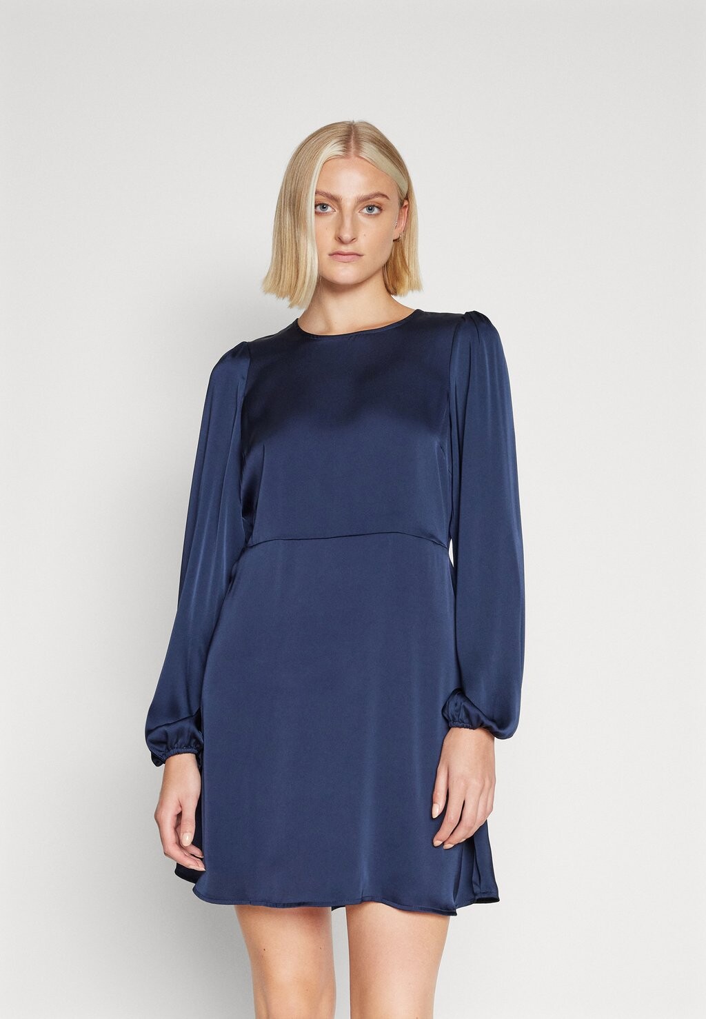 

Элегантное платье Vilavanna Short Dress VILA, цвет navy blazer