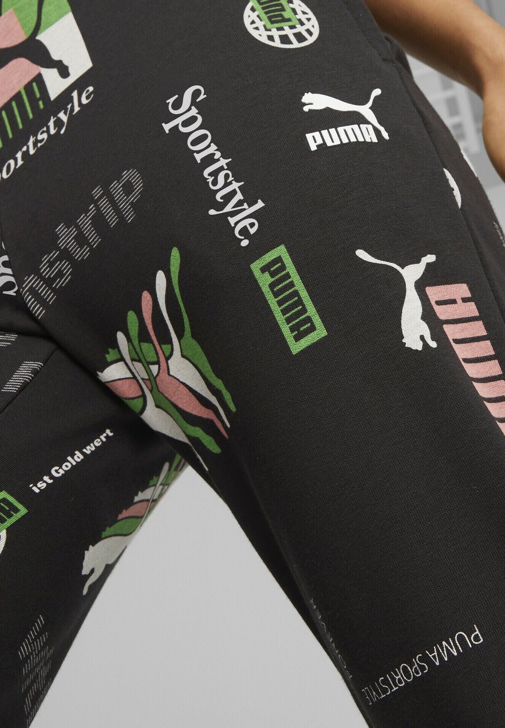 

Спортивные брюки Puma, черный