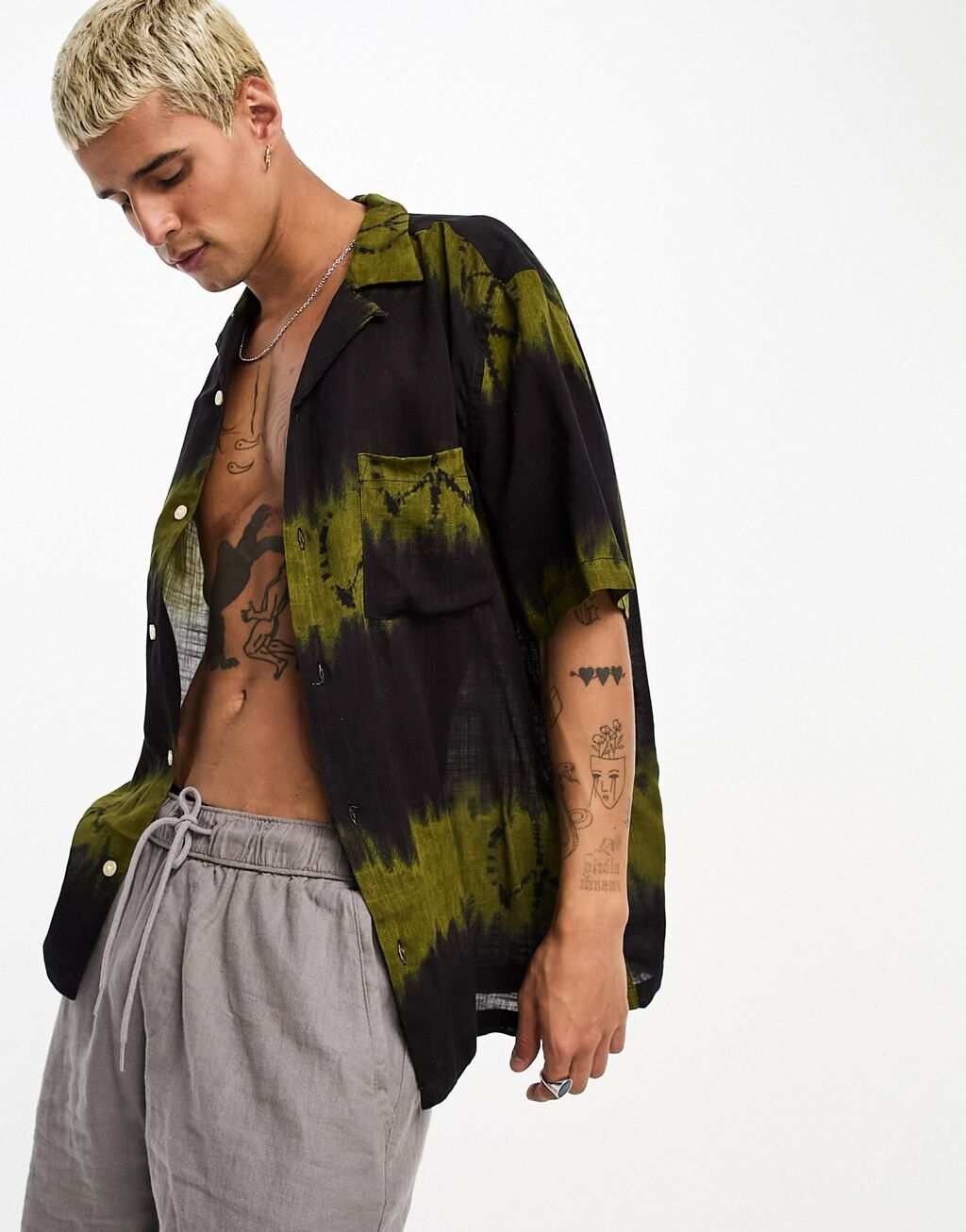 

Черная рубашка AllSaints Disarm