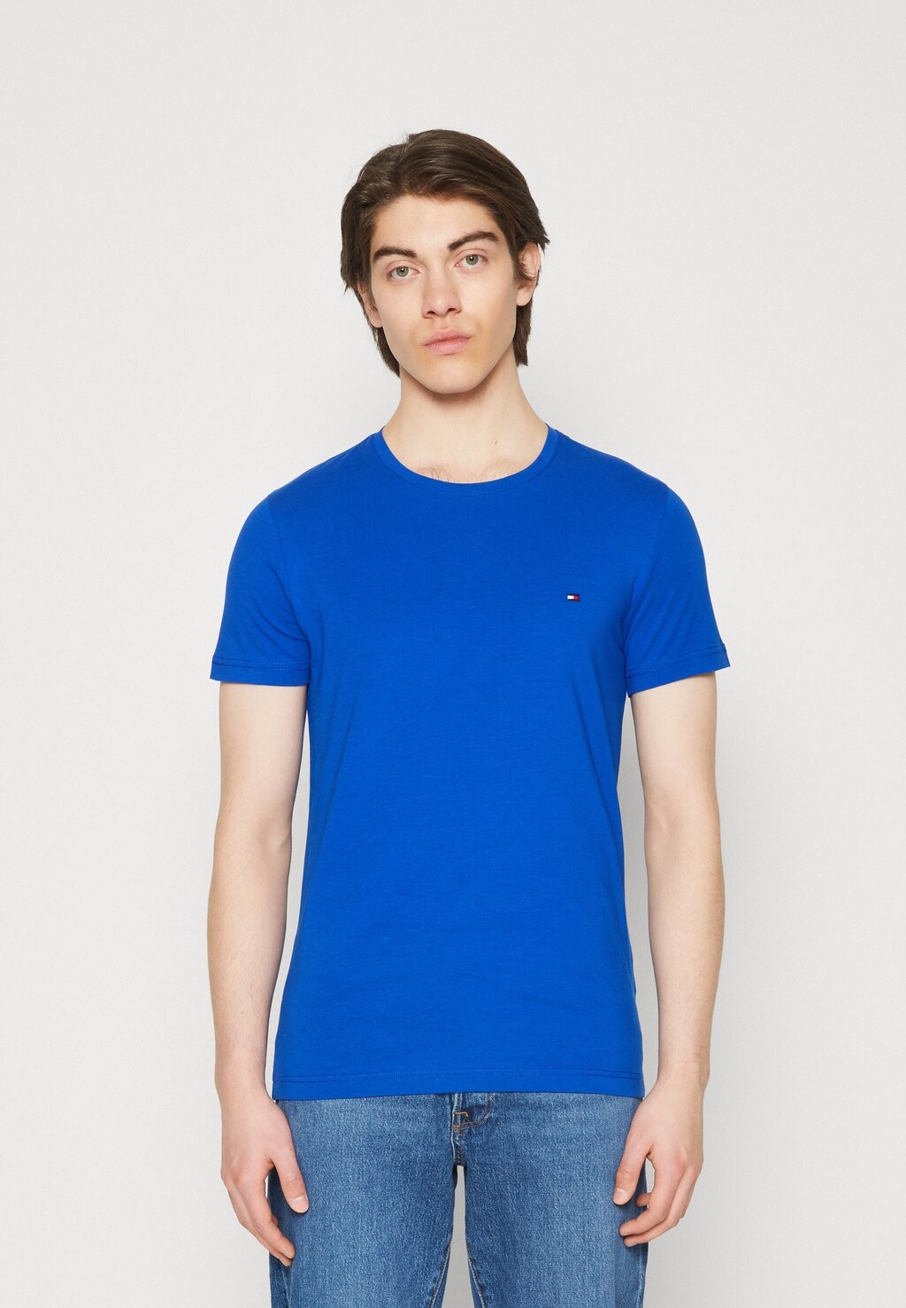 

Базовая футболка ФУТБОЛКА STRETCH SLIM FIT Tommy Hilfiger, ультра синий