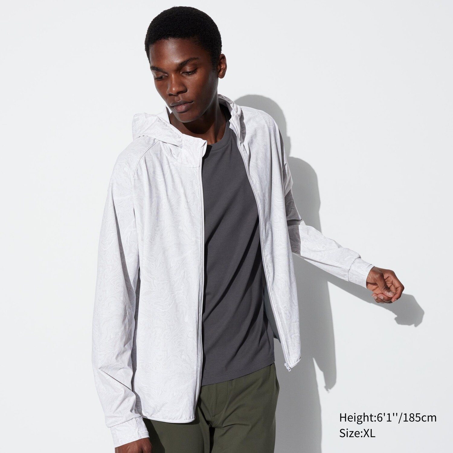 

Толстовка Uniqlo DRY-EX с капюшоном и молнией, серый
