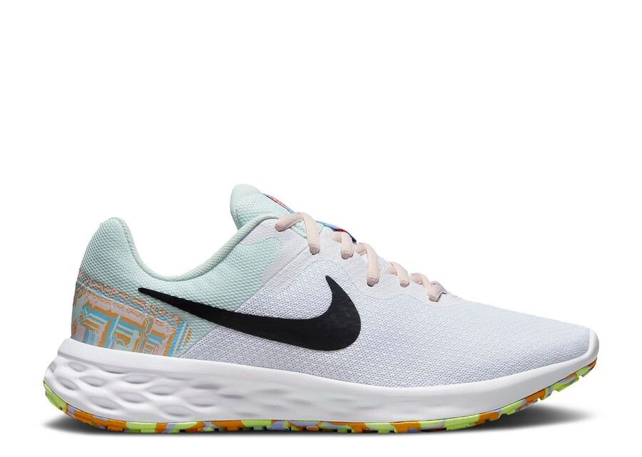 

Кроссовки Nike Wmns Revolution 6 Next Nature Premium, цвет White Multi