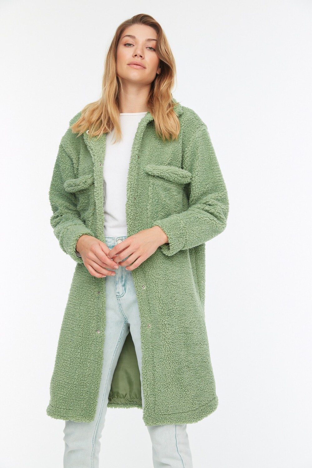 

Зеленое плюшевое пальто с карманами и застежкой-кнопкой Trendyol Modest, зеленый