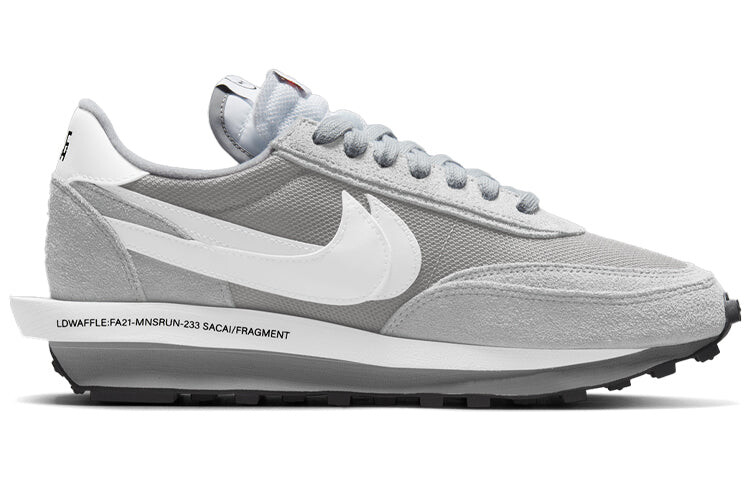 

Кроссовки Nike LD Waffle SF Sacai Fragment Grey