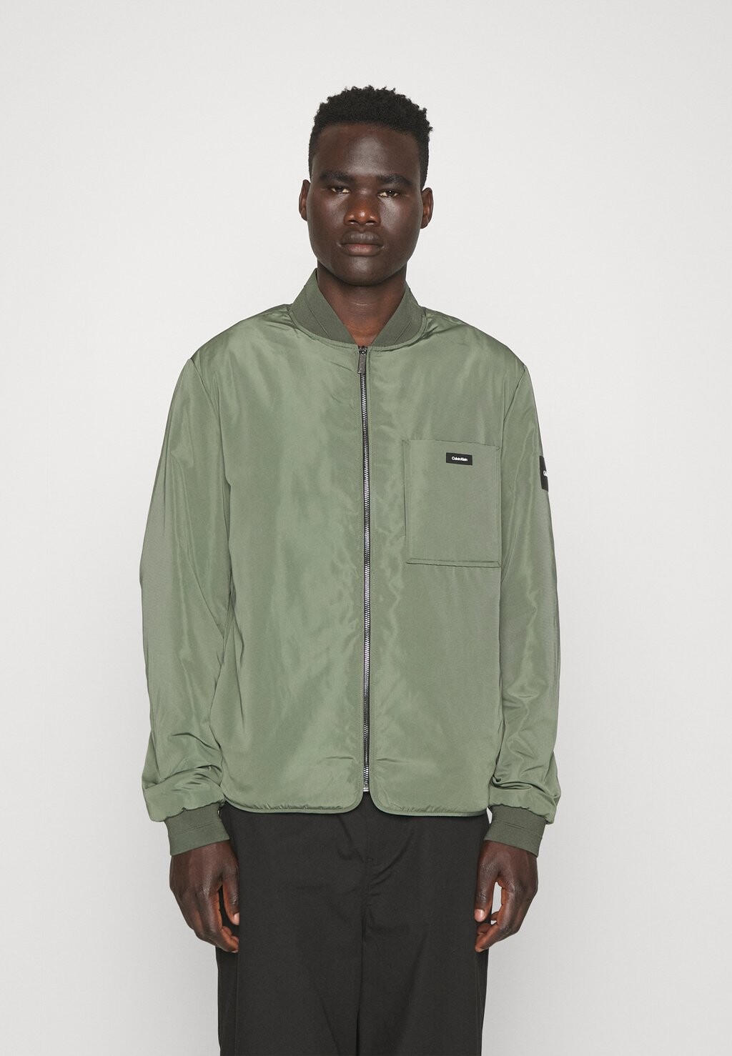 

Куртка Calvin Klein RECYCLED SUPERLIGHTWEIGHT, цвет thyme