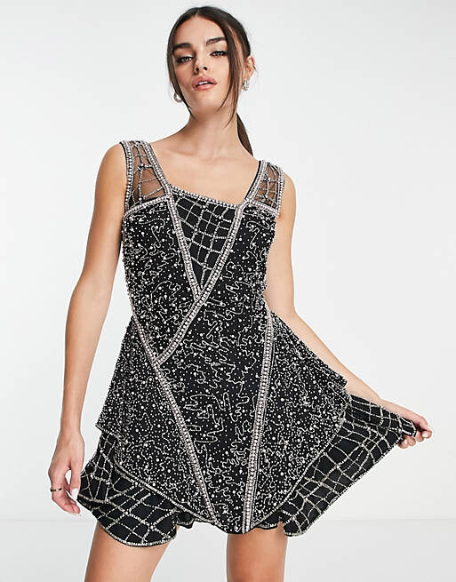 

Черное мини-платье с бисером, многослойной юбкой и линейным декором ASOS DESIGN