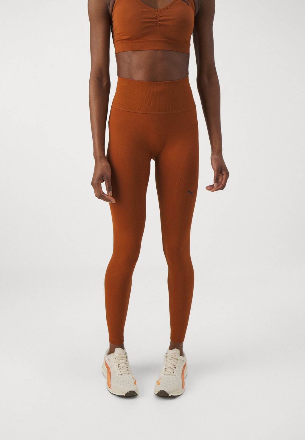 Тайтсы SHAPELUXE SEAMLESS Puma, цвет teak